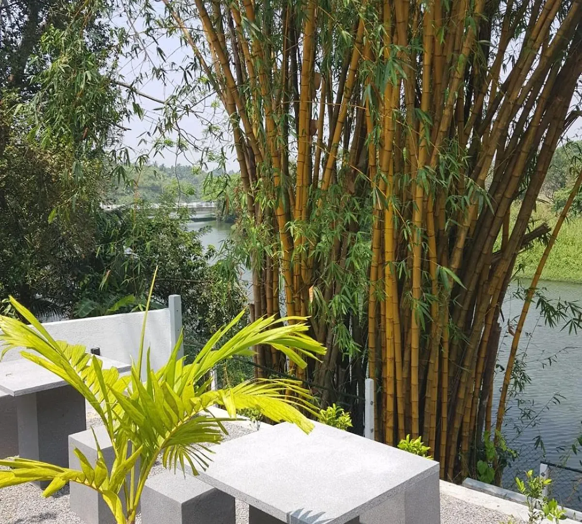 River Pearl Villa Seeduwa
